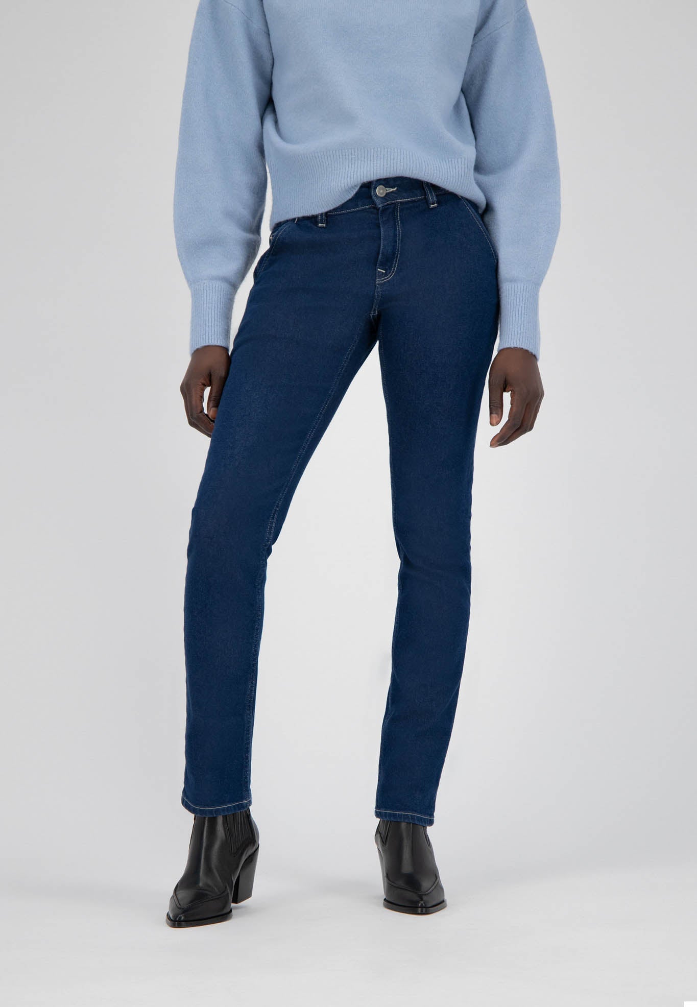 Women - MUD Jeans - Claire Chino - Strong Blue